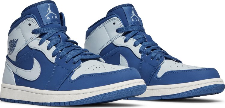 Air Jordan 1 Retro Mid Ice Blue