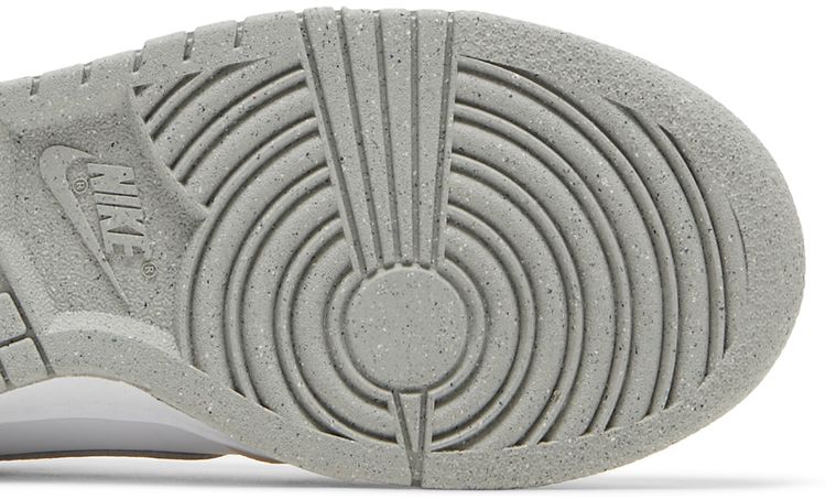 Nike Wmns Dunk Low Next Nature Light Orewood Brown