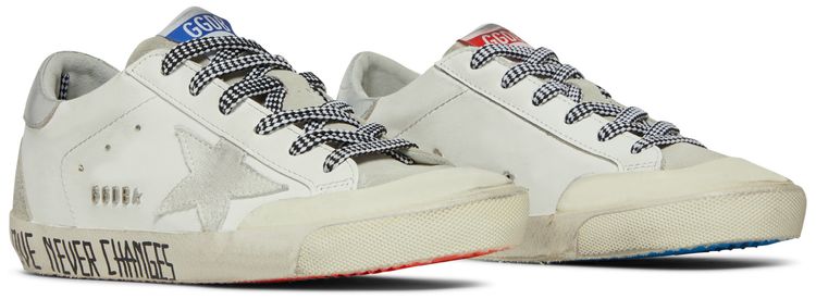 Golden Goose Wmns Superstar Love Never Changes