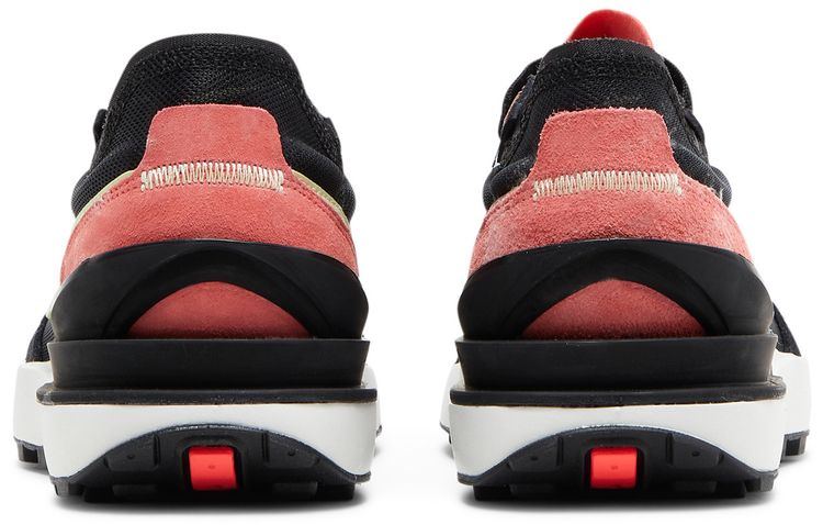 Nike Wmns Waffle One Black Magic Ember