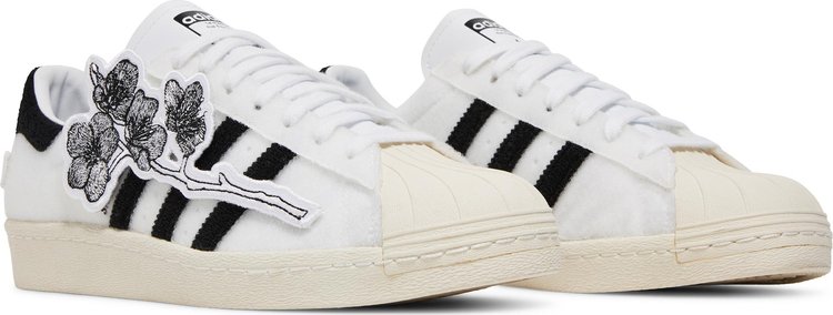 Sneakersnstuff x Superstar 80s Kinenbi