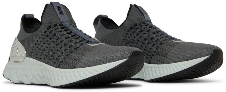Nike React Phantom Run Flyknit 2 Iron Grey Silver