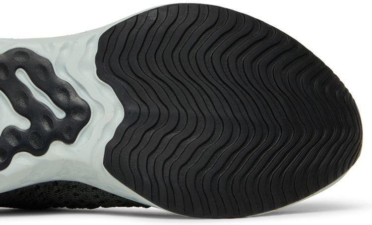Nike React Phantom Run Flyknit 2 Iron Grey Silver