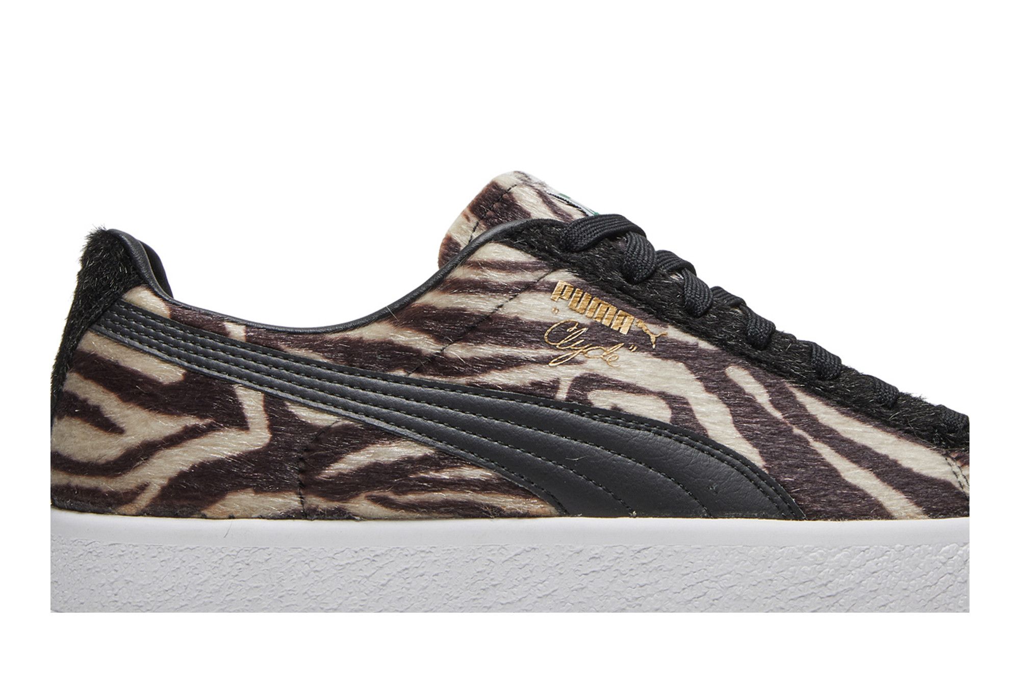 Puma clyde zebra deals