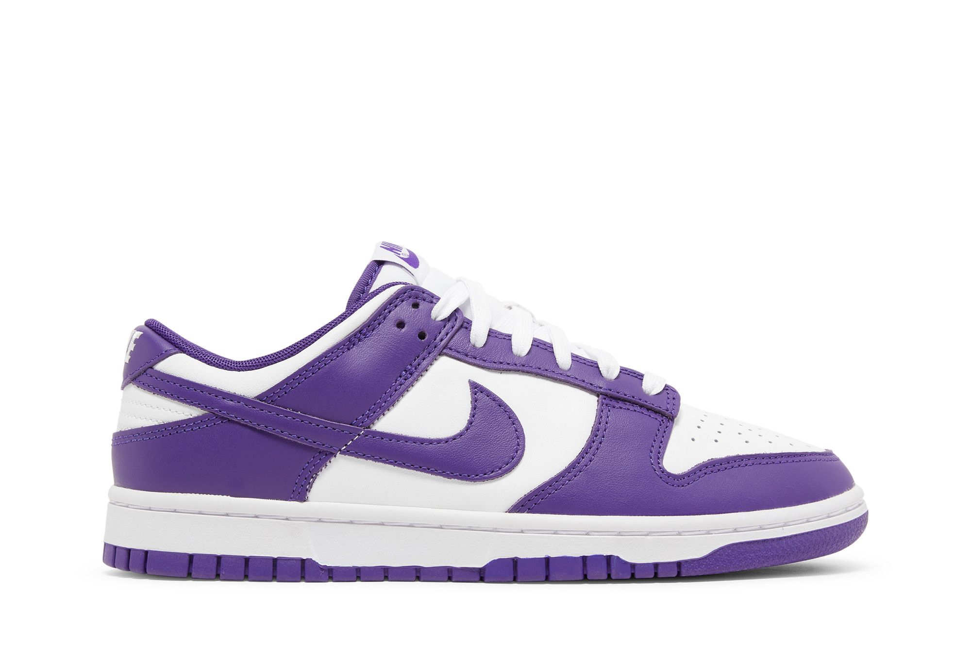 在庫あ定番NIKE DUNK LOW CHAMPIONSHIP COURT PURPLE スニーカー