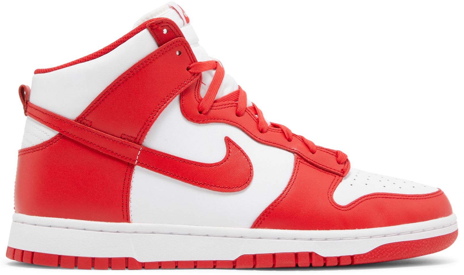 dunk high team red on feet