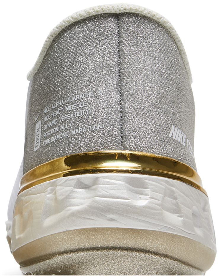 Nike Alpha Huarache Elite 3 Low White Metallic Silver