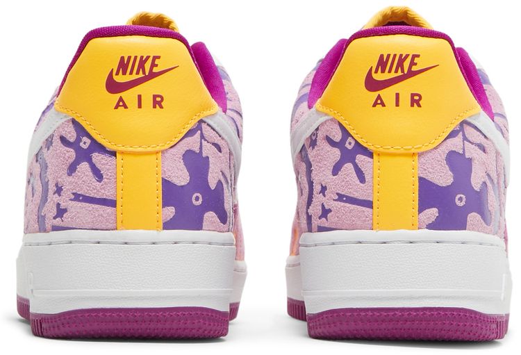 Nike Wmns Air Force 1 07 LV8 International Womens Day