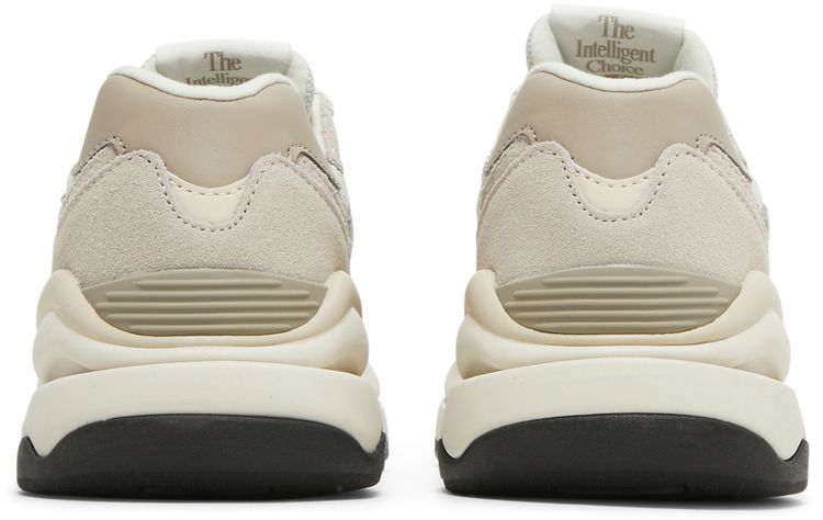 Wmns 5740 Au Lait