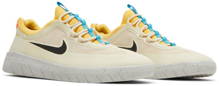 Nyjah Free 2 SB Beach Topaz Gold