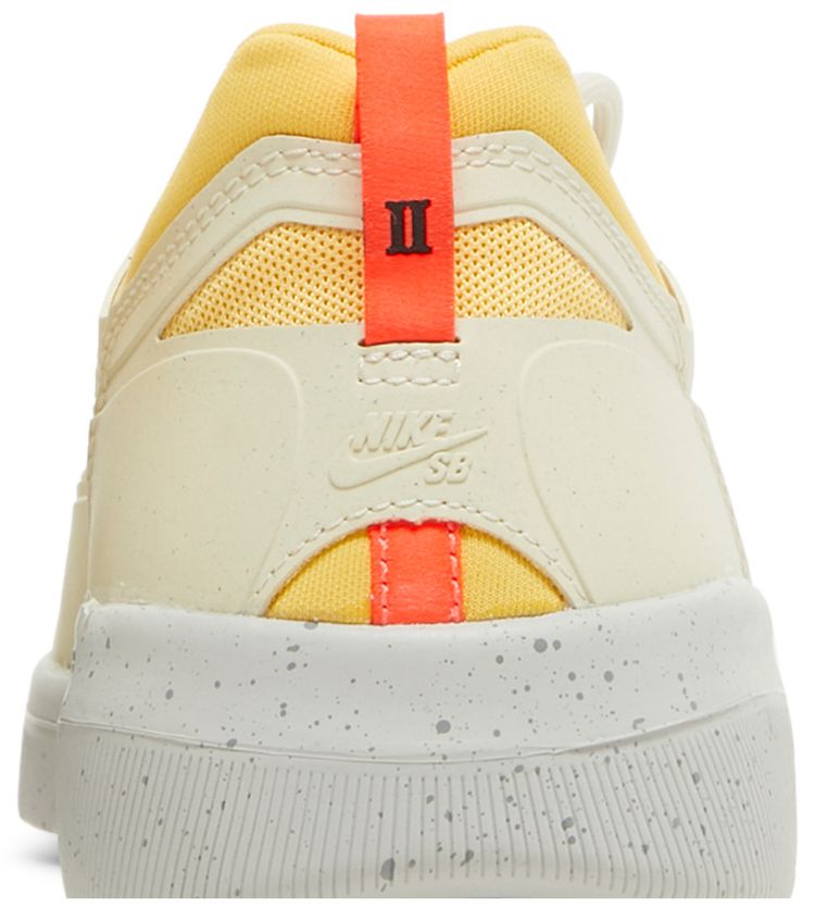 Nyjah Free 2 SB Beach Topaz Gold