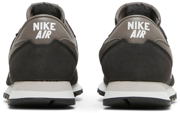 Nike Air Pegasus 83 Off Noir