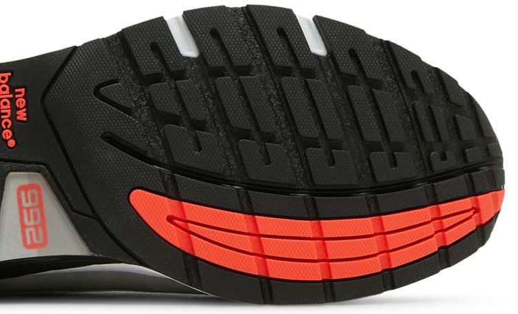 DTLR x New Balance 992 Made in USA Discover  Celebrate