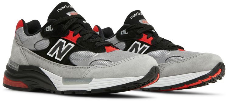 DTLR x New Balance 992 Made in USA Discover  Celebrate