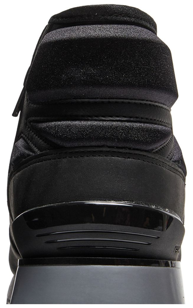 New Balance Niobium GoreTex Black