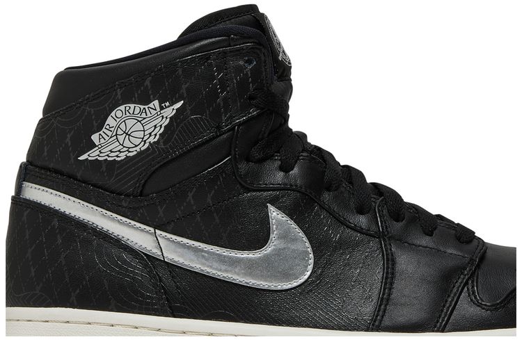 Air Jordan 1 Retro High Passport