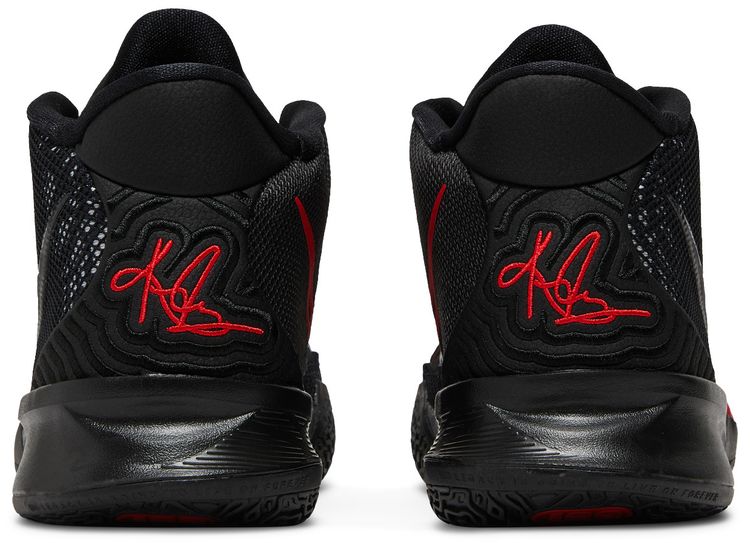 Nike Kyrie 7 GS Bred
