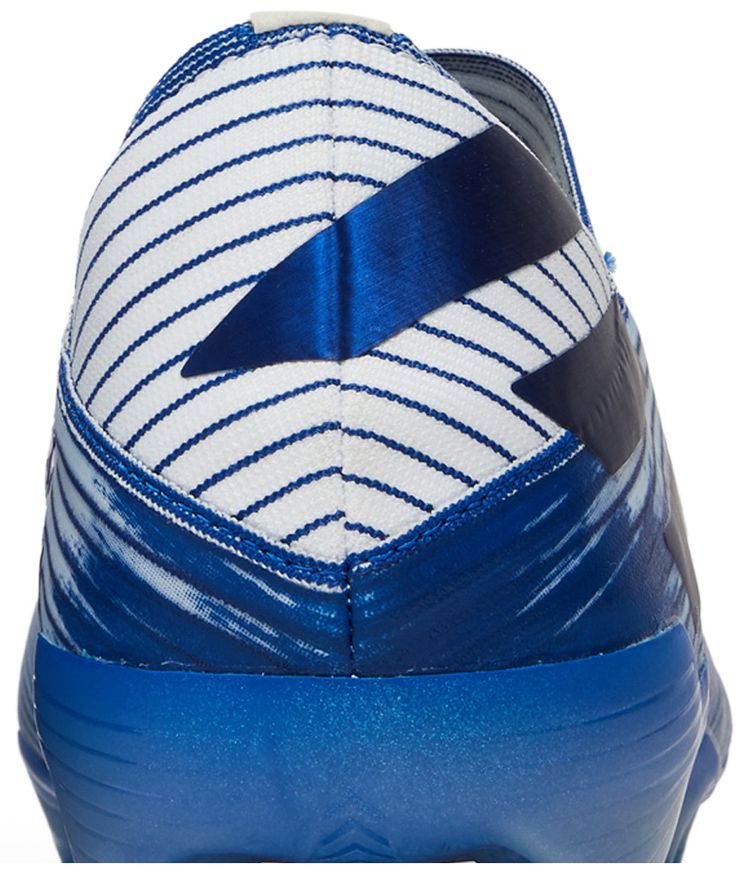 Nemeziz 191 FG Cloud White Royal Blue