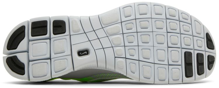 Free Flyknit Volt Wolf Grey