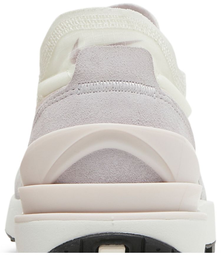 Nike Wmns Waffle One Light Soft Pink