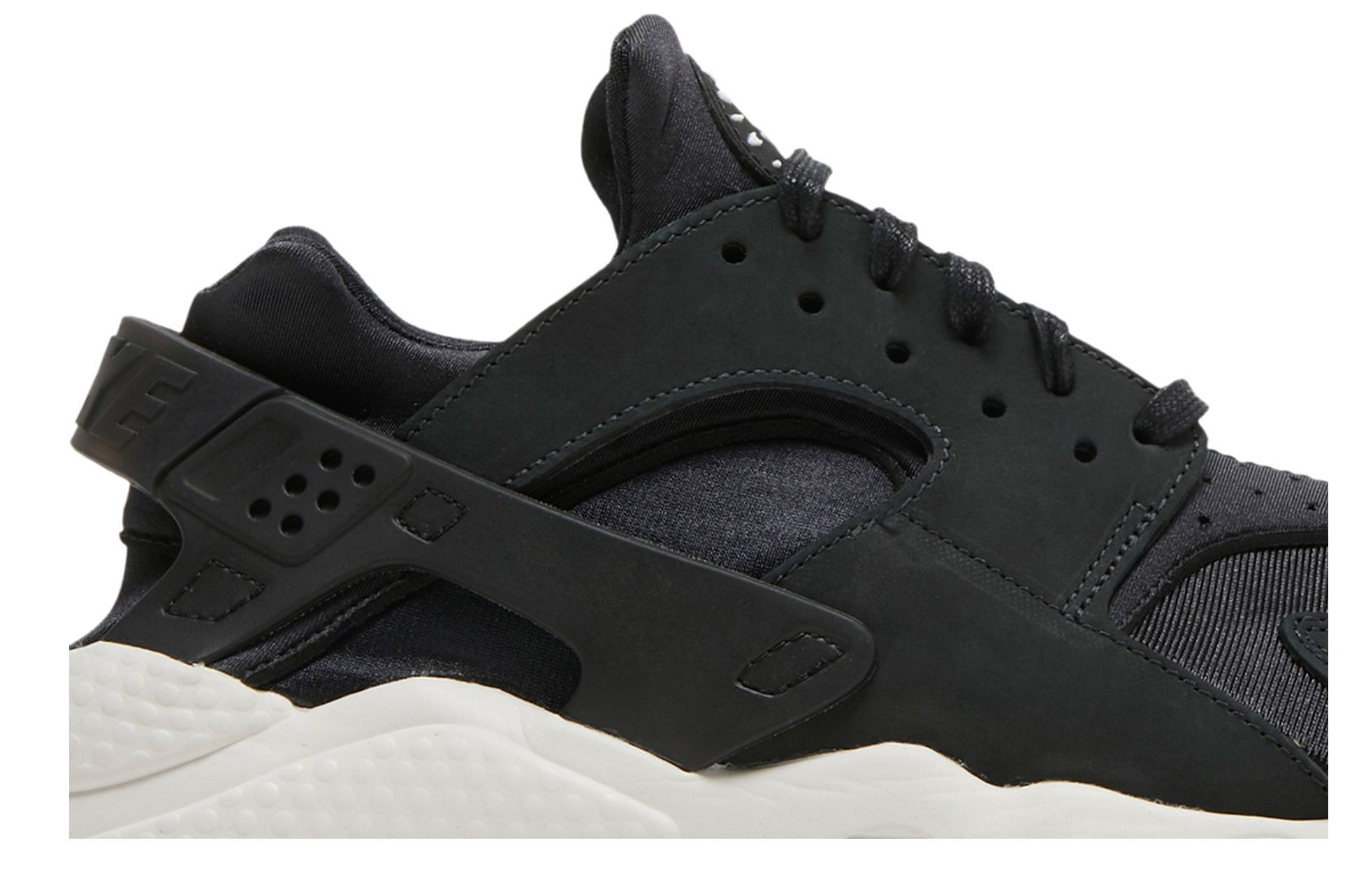 Size 10.5 Air Huarache Off Noir