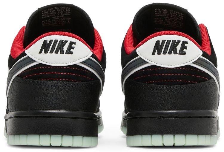 League of Legends x Nike Dunk Low