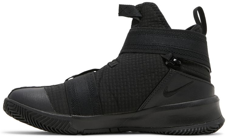 Nike LeBron Soldier 13 Flyease GS Triple Black