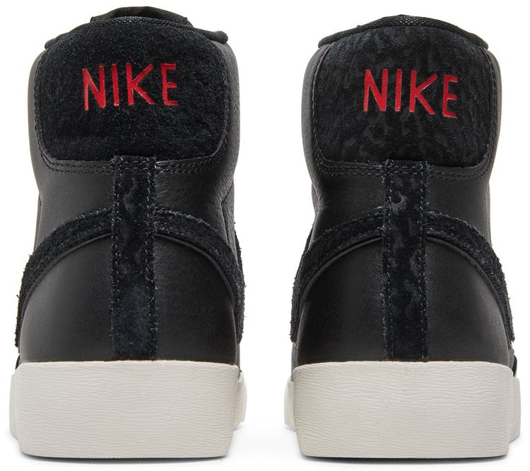 Nike Wmns Blazer Mid Black