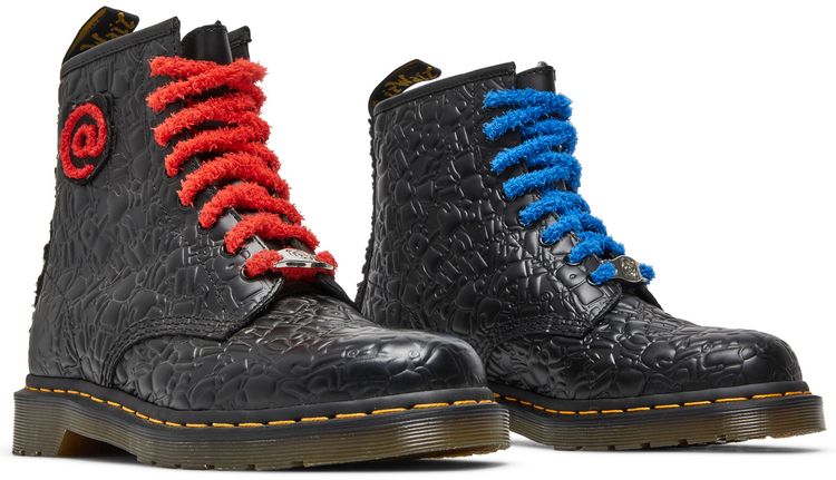 Medicom Toy x Dr Martens 1460 BerBrick