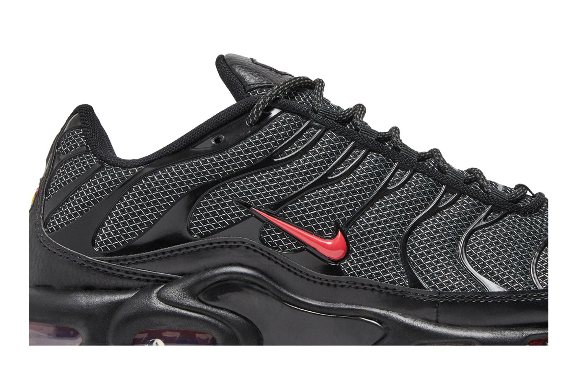 Nike am plus black red top