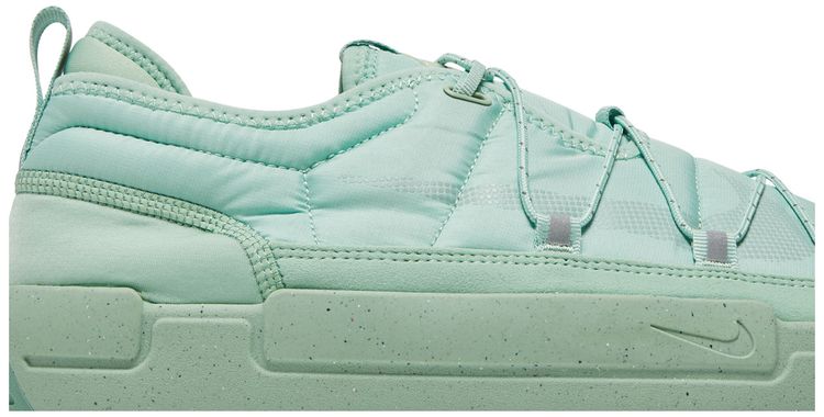 Nike Offline Pack Enamel Green