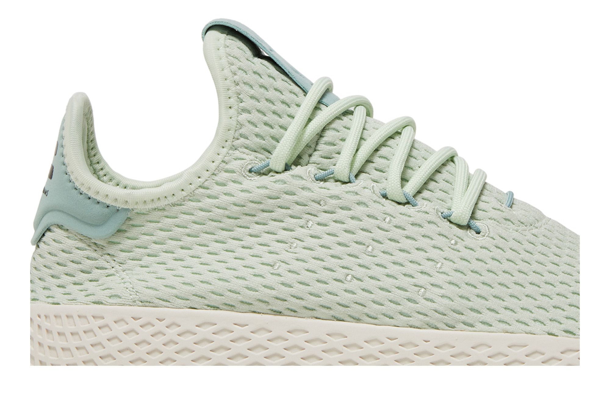 Size 3.5 Pharrell Williams x Tennis Hu J Linen Green