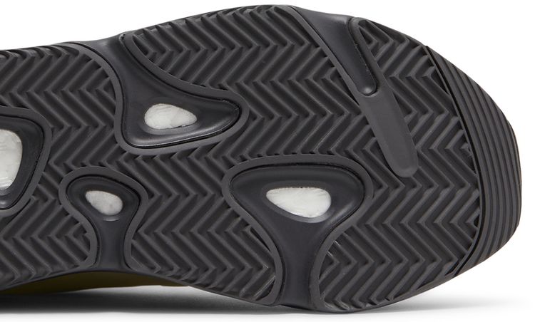 Adidas Yeezy Boost 700 MNVN Resin