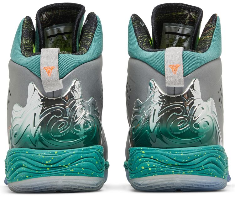 Air Jordan Melo M10 Christmas