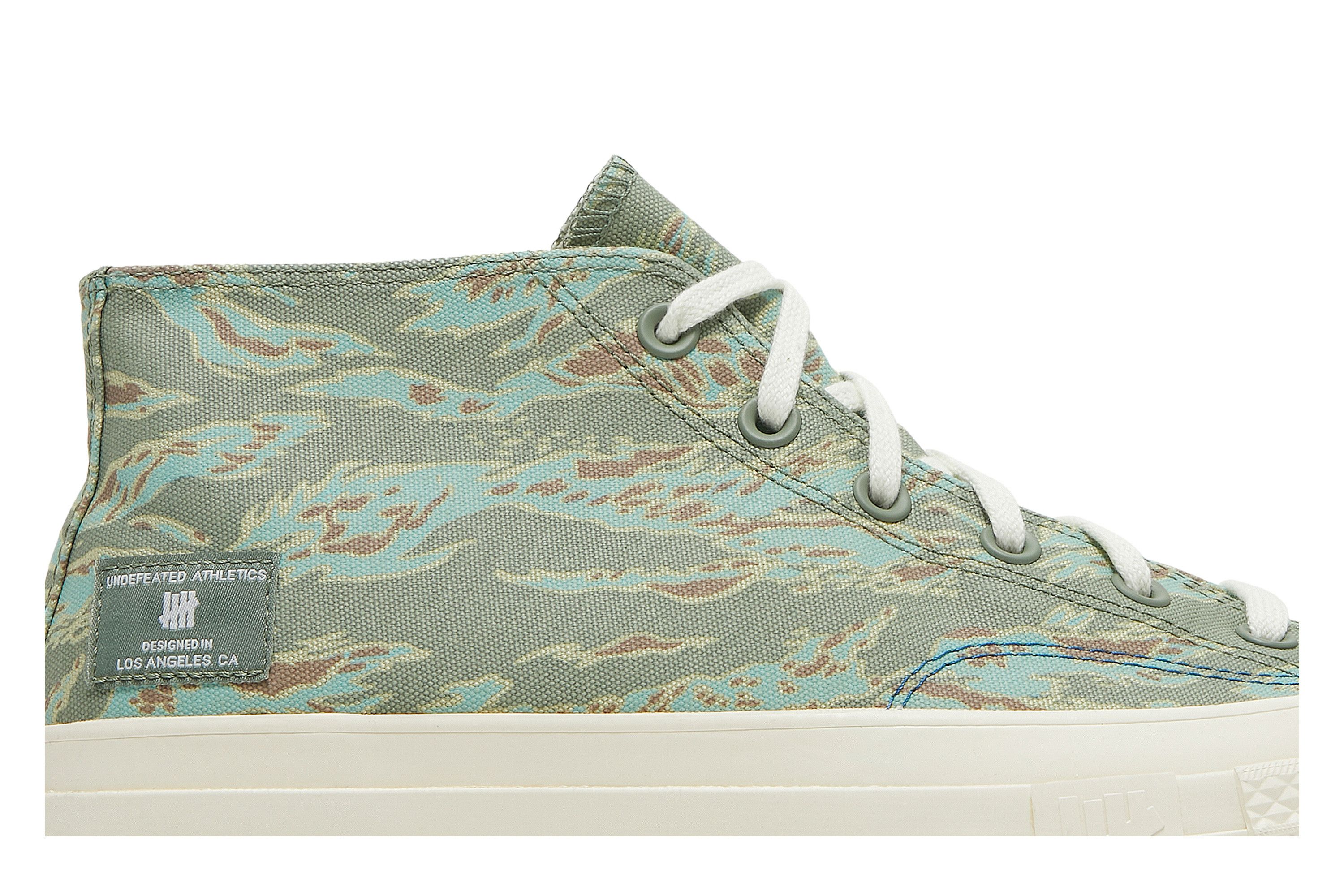 Converse tiger print hotsell
