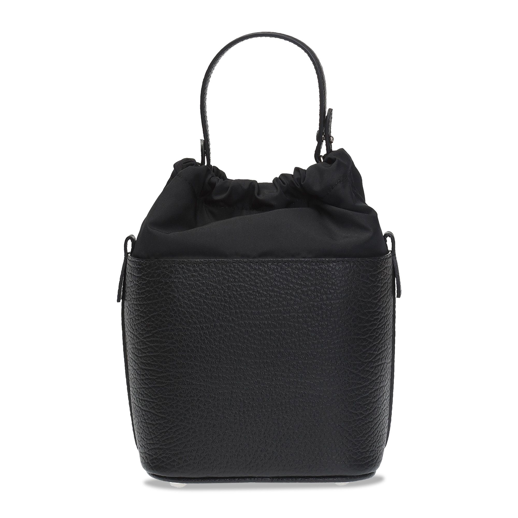 [Maison Margiela] ★大人気★ 5AC Bucket Bag ★関税無 5AC leather bucket bag in white - Maison Margiela | Mytheresa