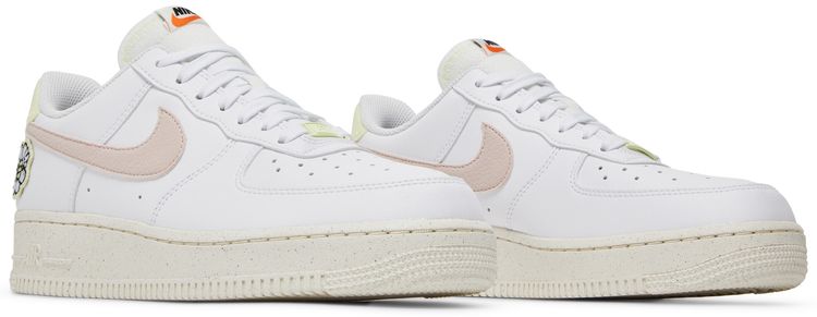Nike Wmns Air Force 1 07 SE Flower Power