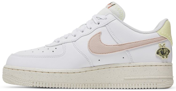 Nike Wmns Air Force 1 07 SE Flower Power