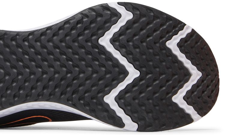 Nike Revolution 5 Black Atomic Orange