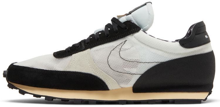 Nike Daybreak Type Fresh