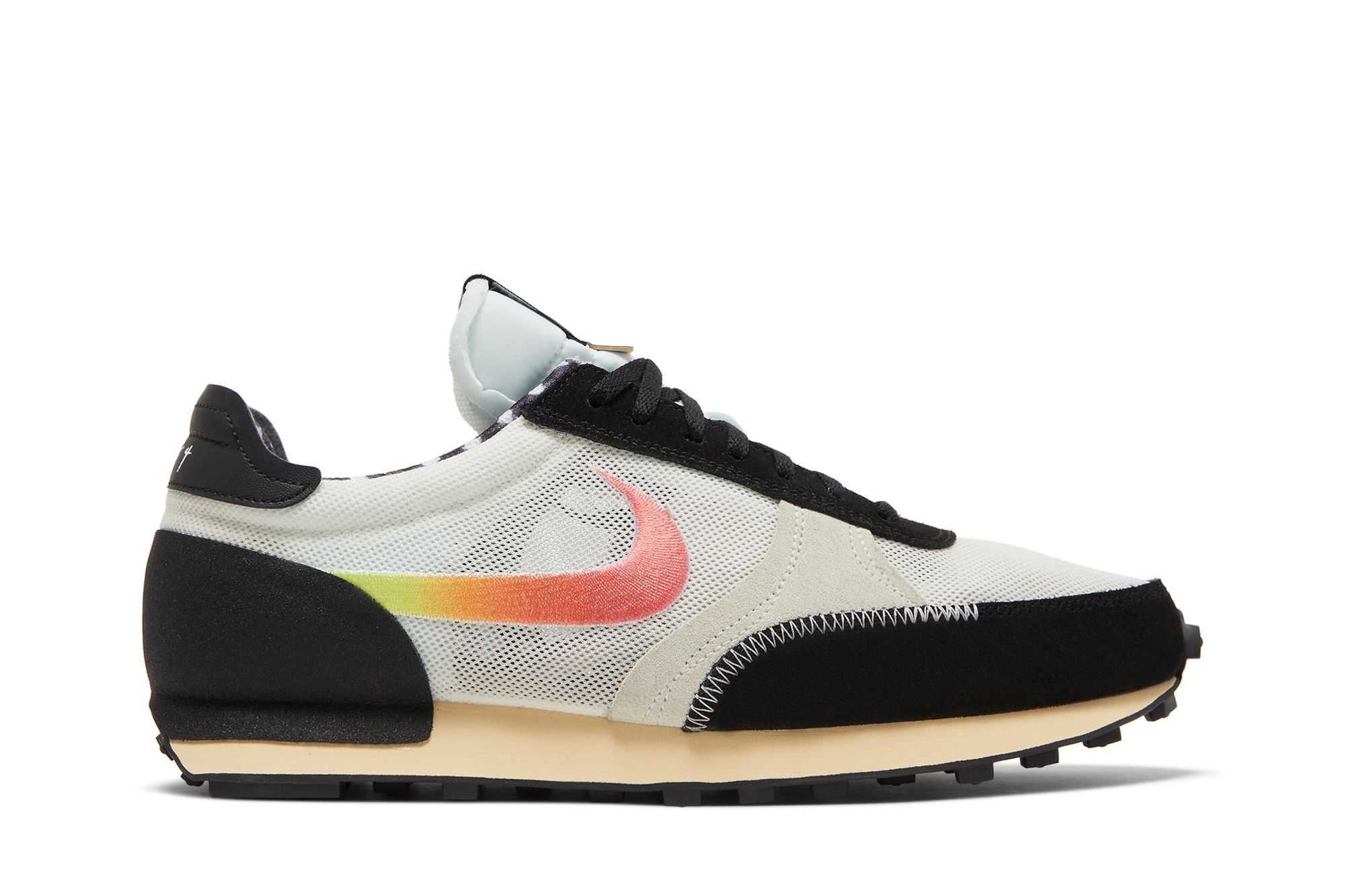 Nike daybreak type black white on sale