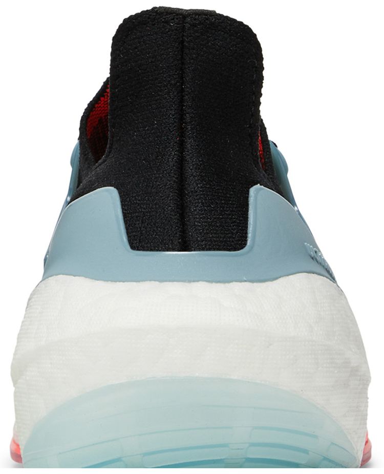 Adidas UltraBoost 22 Black Magic Grey