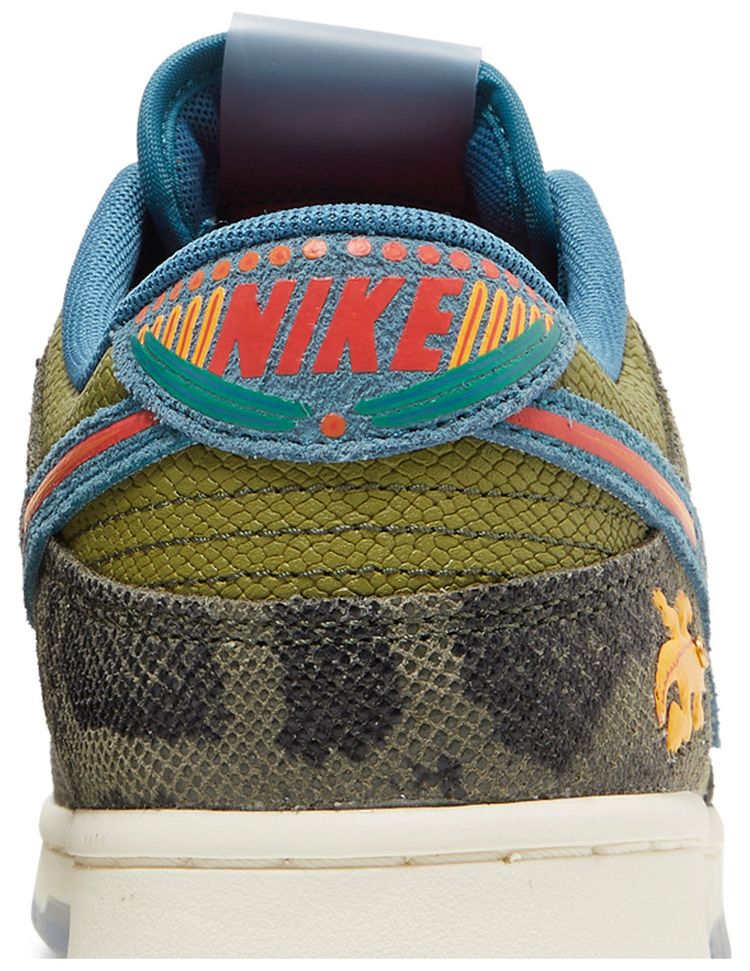 Nike Dunk Low SiEMPRE Familia