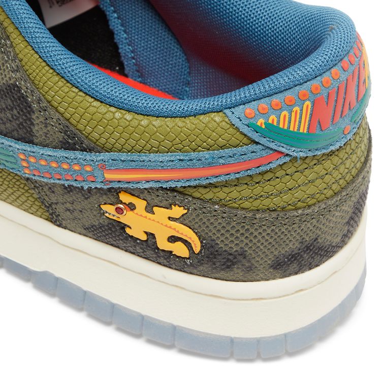 Nike Dunk Low SiEMPRE Familia