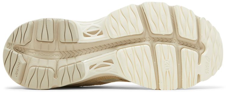 Asics Wmns Gel MC Plus Ivory Putty