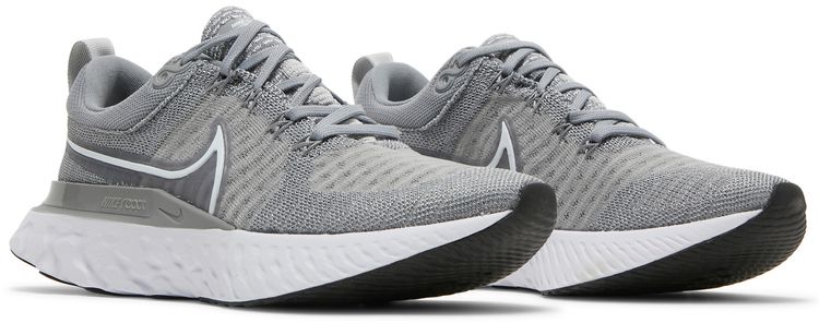 Nike Wmns React Infinity Run Flyknit 2 Particle Grey