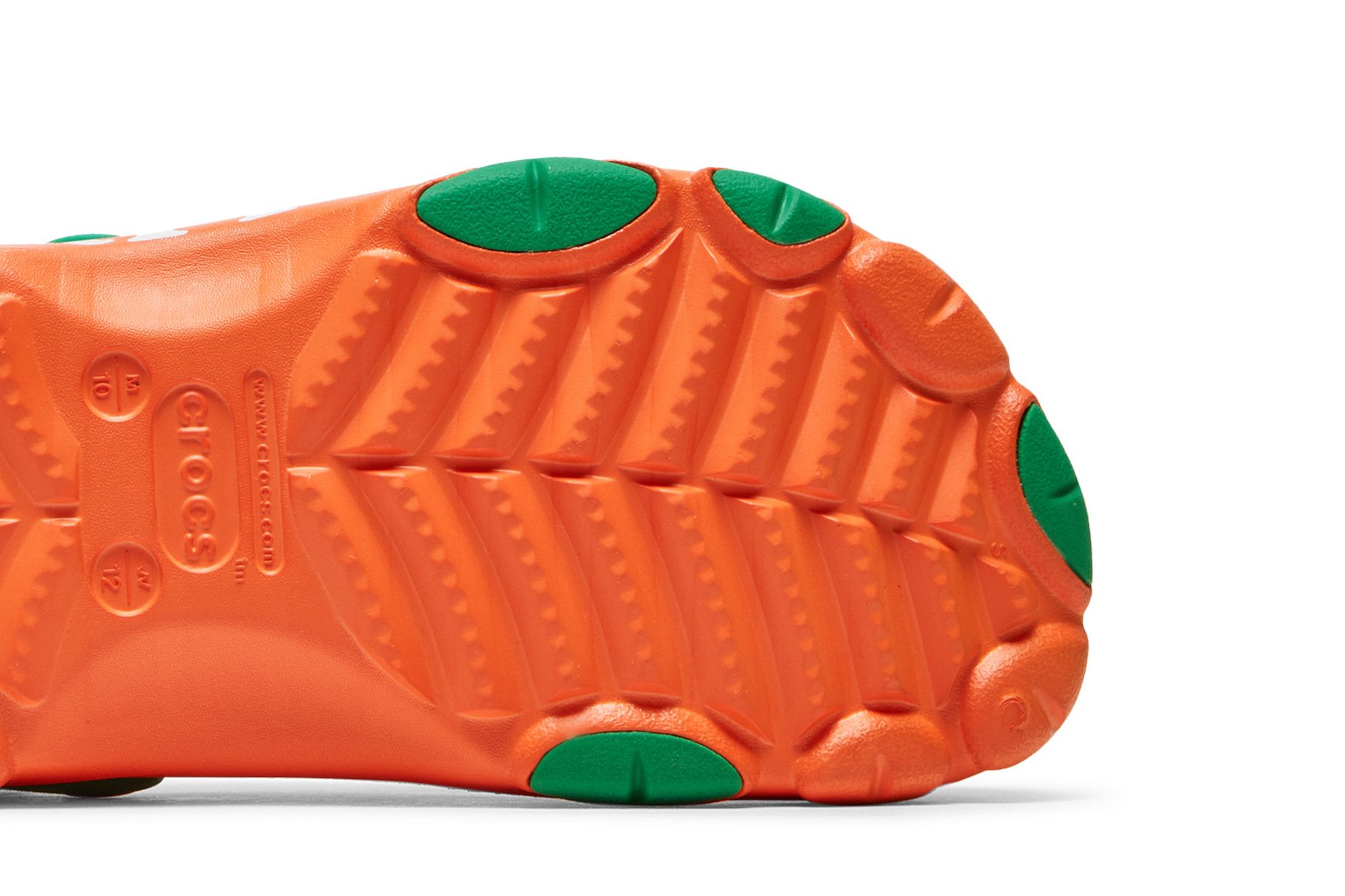 Buy Anwar Carrots x Clog 'Orange' - 207266 810 | GOAT