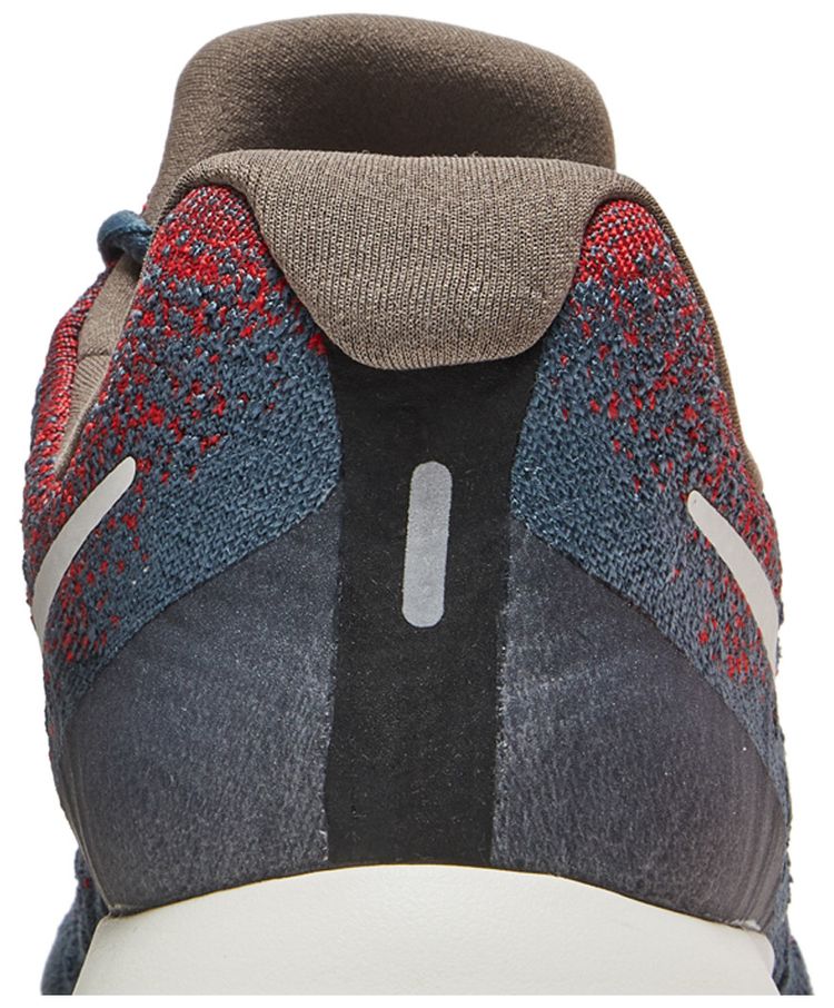 Undercover x NikeLab Gyakusou LunarEpic Low Flyknit 2