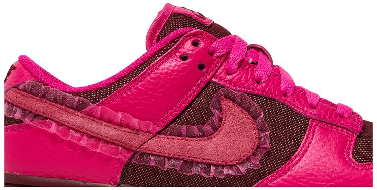 Nike Wmns Dunk Low Valentines Day