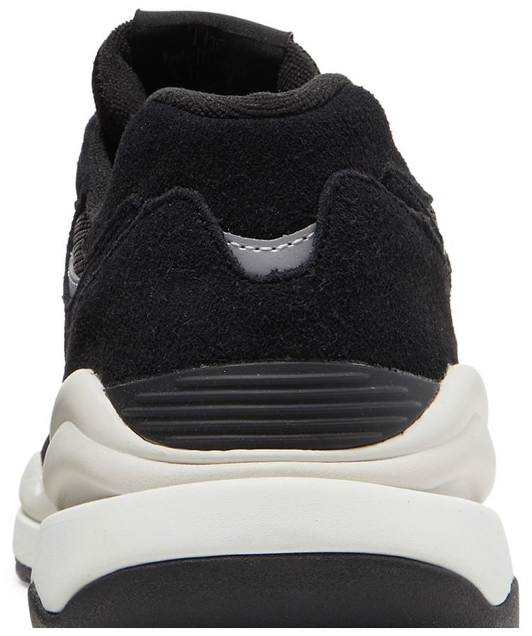 New Balance 5740 Black White